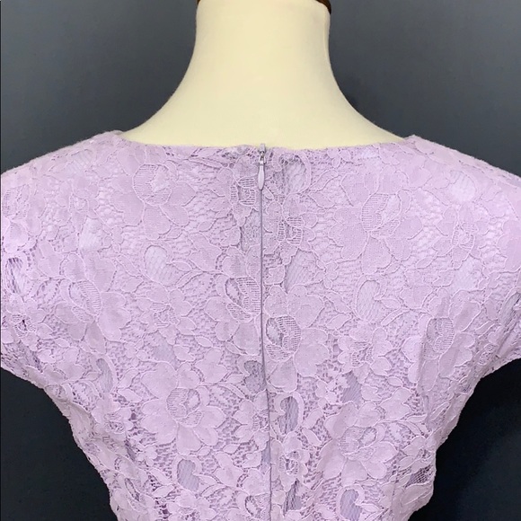Lilac lace dress - Picture 5 of 5
